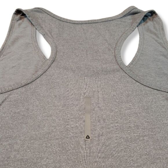 Reebok Top Size 1X Women's Plus Size Racer Back Tank Top Elite Limitless Fitness - Picture 4 of 7